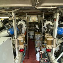 Hatteras 77 Convertible