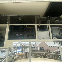 Hatteras 77 Convertible