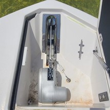 288 Sea Fox Commander