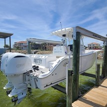 288 Sea Fox Commander