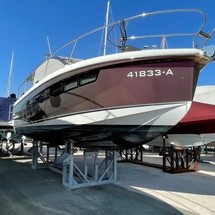 Sealine C330