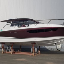 Sealine C330