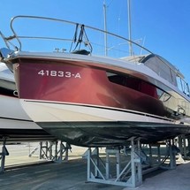 Sealine C330