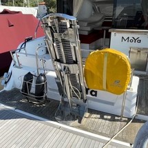 Sealine C330