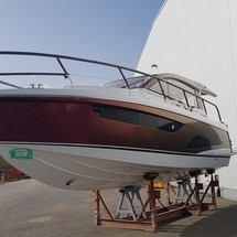 Sealine C330