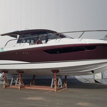 Sealine C330