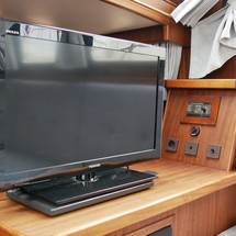 Van der valk challenger royal 42