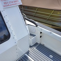Robalo 2640 walkaround