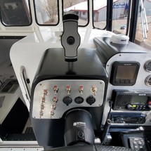 Robalo 2640 walkaround