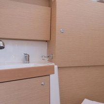 Beneteau Oceanis 38.1