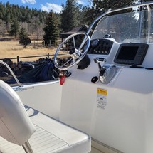 Boston Whaler 190 Montauk