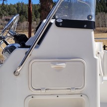 Boston Whaler 190 Montauk