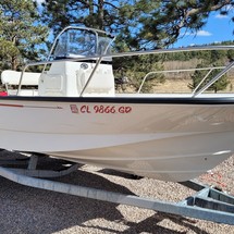 Boston Whaler 190 Montauk