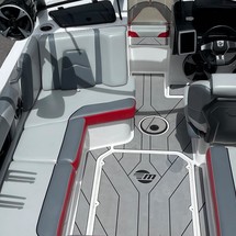 Malibu Wakesetter 21 MLX