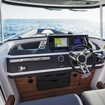 Axopar 28 Cabin