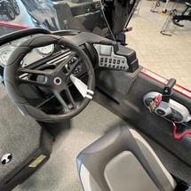 Lund Boats 1675 Impact SS