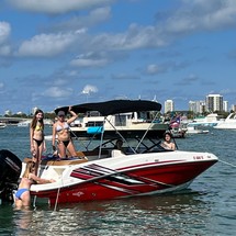 Bayliner VR5 BOWRIDER