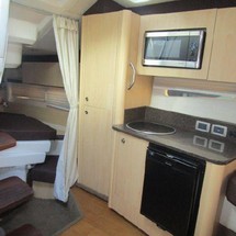 Sea Ray 370 Venture