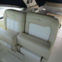 Sea Ray 370 Venture