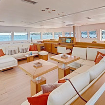Lagoon 620