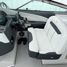 Regal 3300