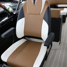 60 x 16 tri-toon passenger vessel