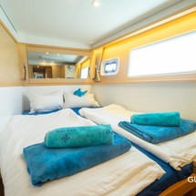 Lagoon 450 SporTop