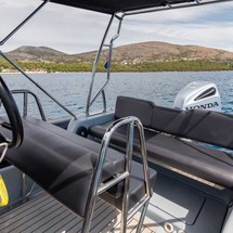 Corsair 760 Sport