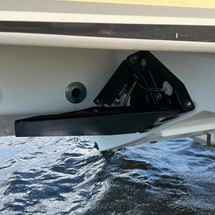 Pursuit 2870 center console