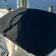 Pursuit 2870 center console
