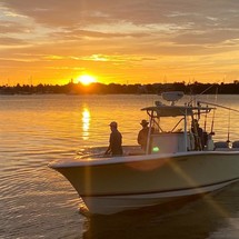 Pursuit 2870 center console