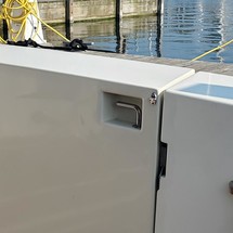 Tollycraft 34 sport sedan