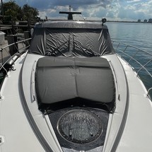 Cruisers Yachts 45 Cantius