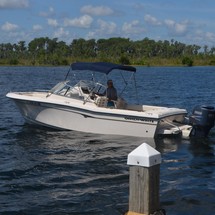 Grady-White Freedom 225