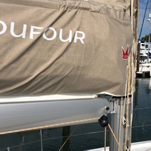 Dufour 390