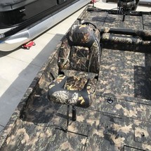 Lund Boats Predator 2070