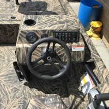 Lund Boats Predator 1760