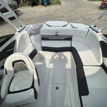 Monterey 224FS