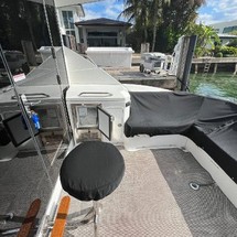 Cruisers Yachts 45 Cantius