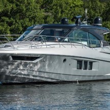 Cruisers Yachts 45 Cantius