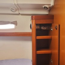 Beneteau Oceanis 43