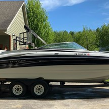 Crownline 252 EX