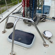Ericson yachts 38