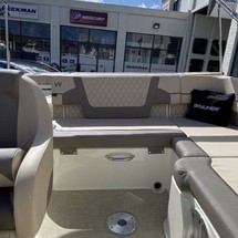 Bayliner VR5 Cuddy