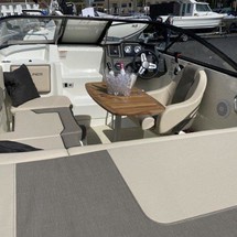 Bayliner VR5 Cuddy