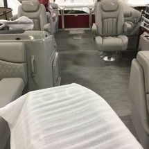 Bennington 24 sbrx