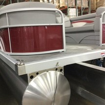 Bennington 24 sbrx