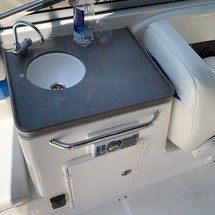 Regal 2700 Bowrider