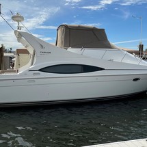 Carver 36 Mariner