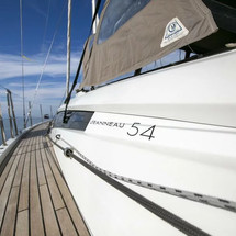 Jeanneau 54